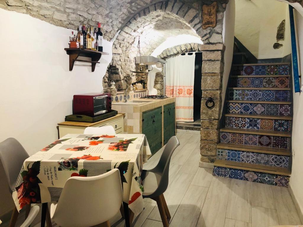 بوسا Casa Eleonora - Family Holiday Home Near Beach المظهر الخارجي الصورة