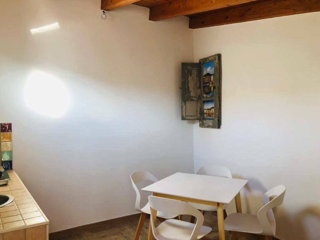 بوسا Casa Eleonora - Family Holiday Home Near Beach المظهر الخارجي الصورة